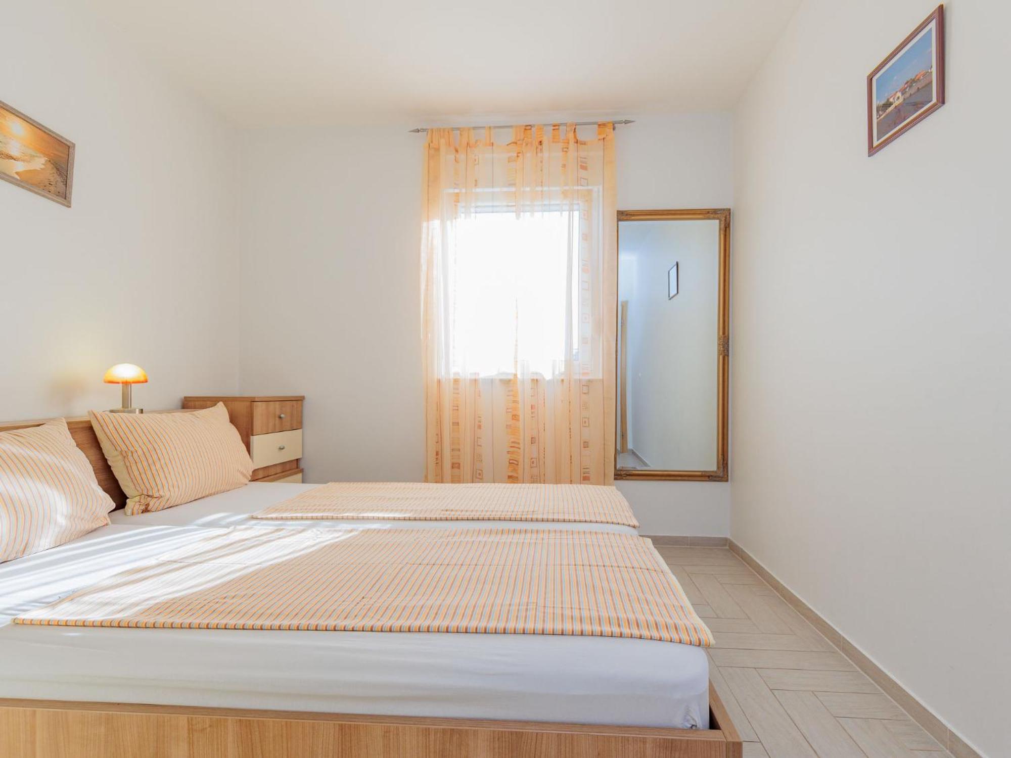 Apartment Mlasina-3 By Interhome Nin Exterior photo